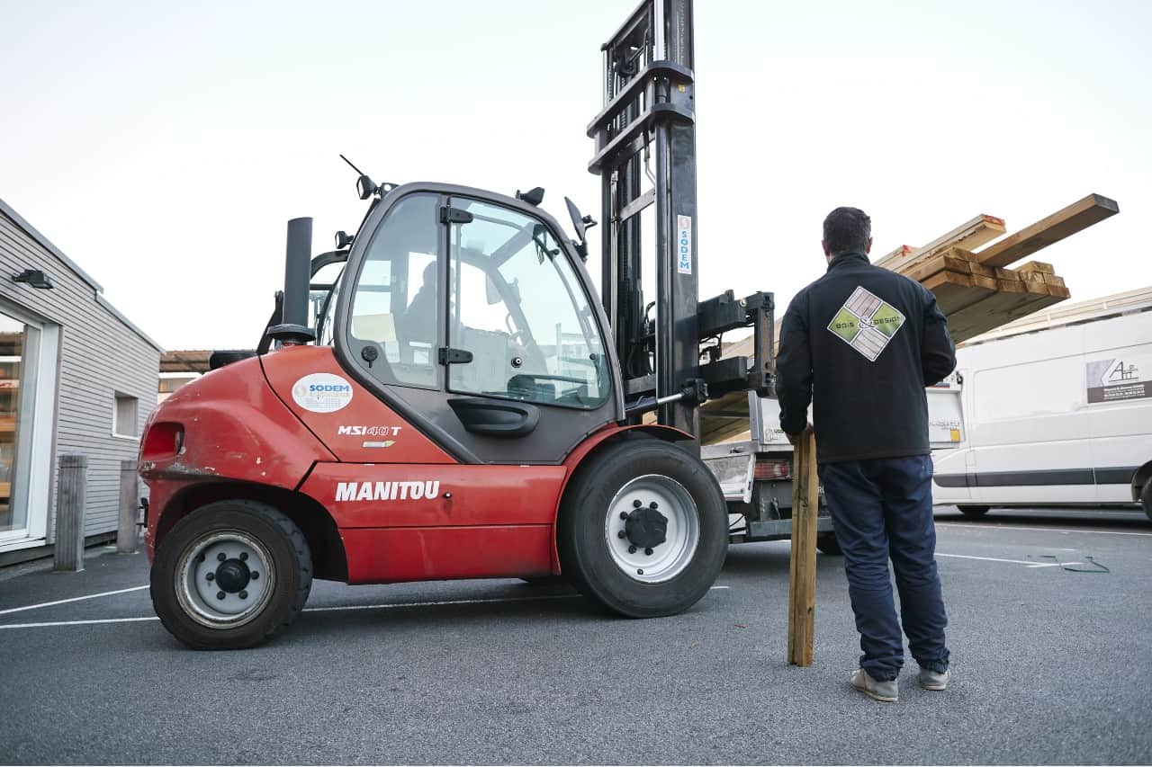 CHELETBOIS_Prestations_Au-service-des-professionnels-Parc-logistique_3